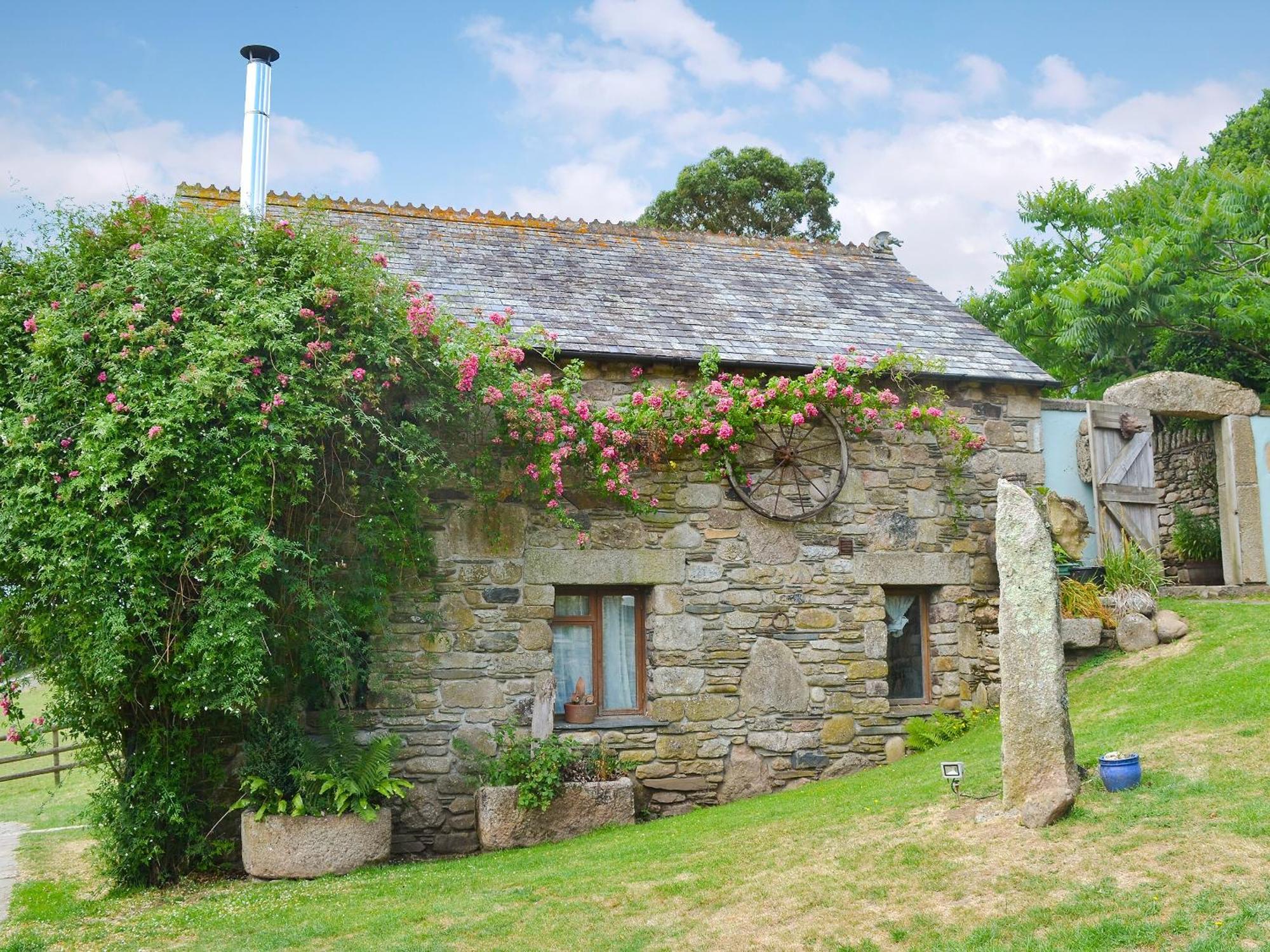 The Garden Barn Villa Айвибридж Екстериор снимка