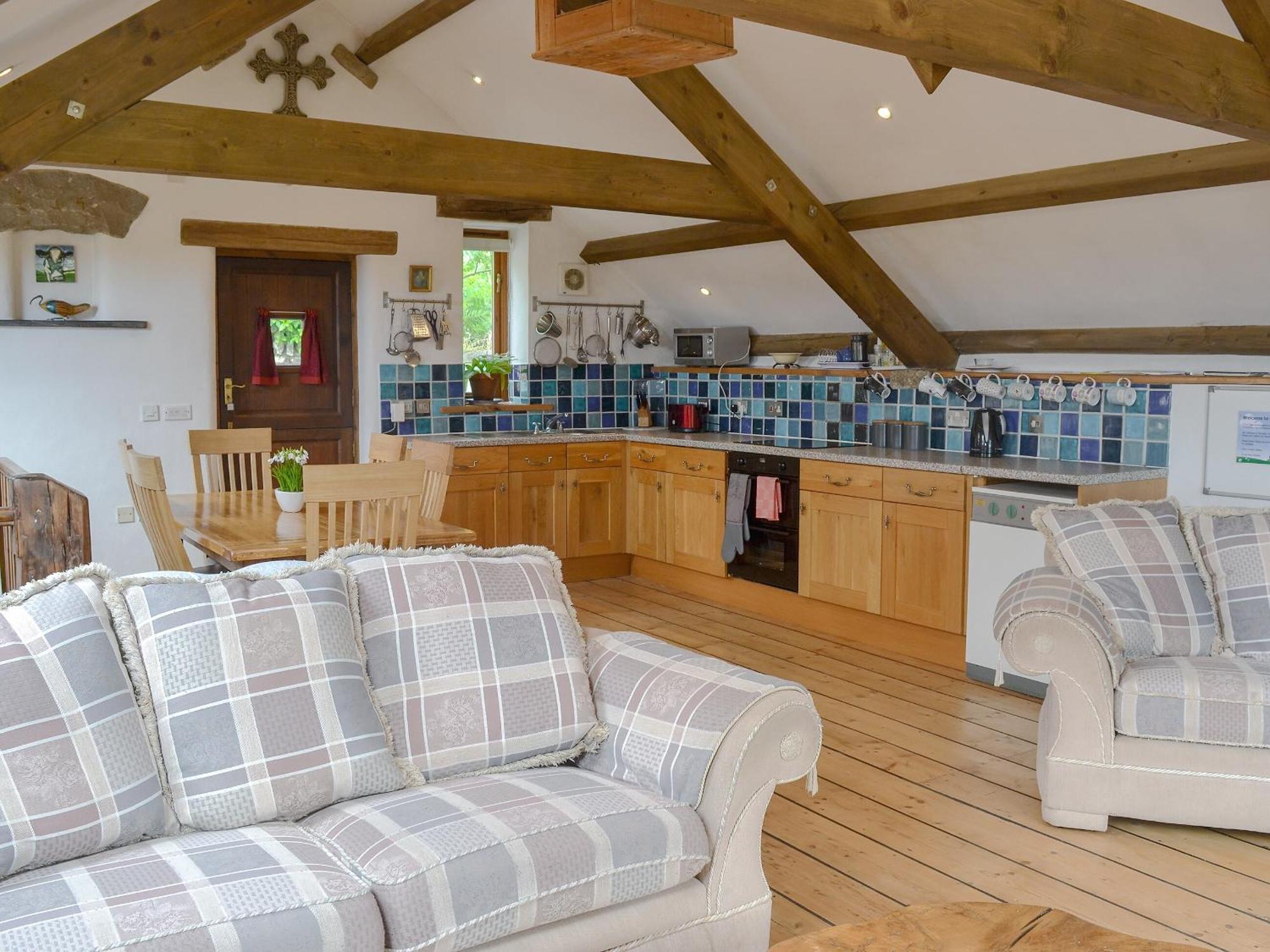 The Garden Barn Villa Айвибридж Екстериор снимка