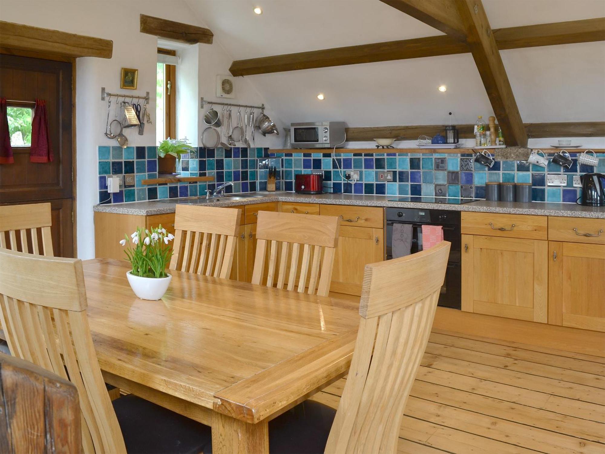 The Garden Barn Villa Айвибридж Екстериор снимка