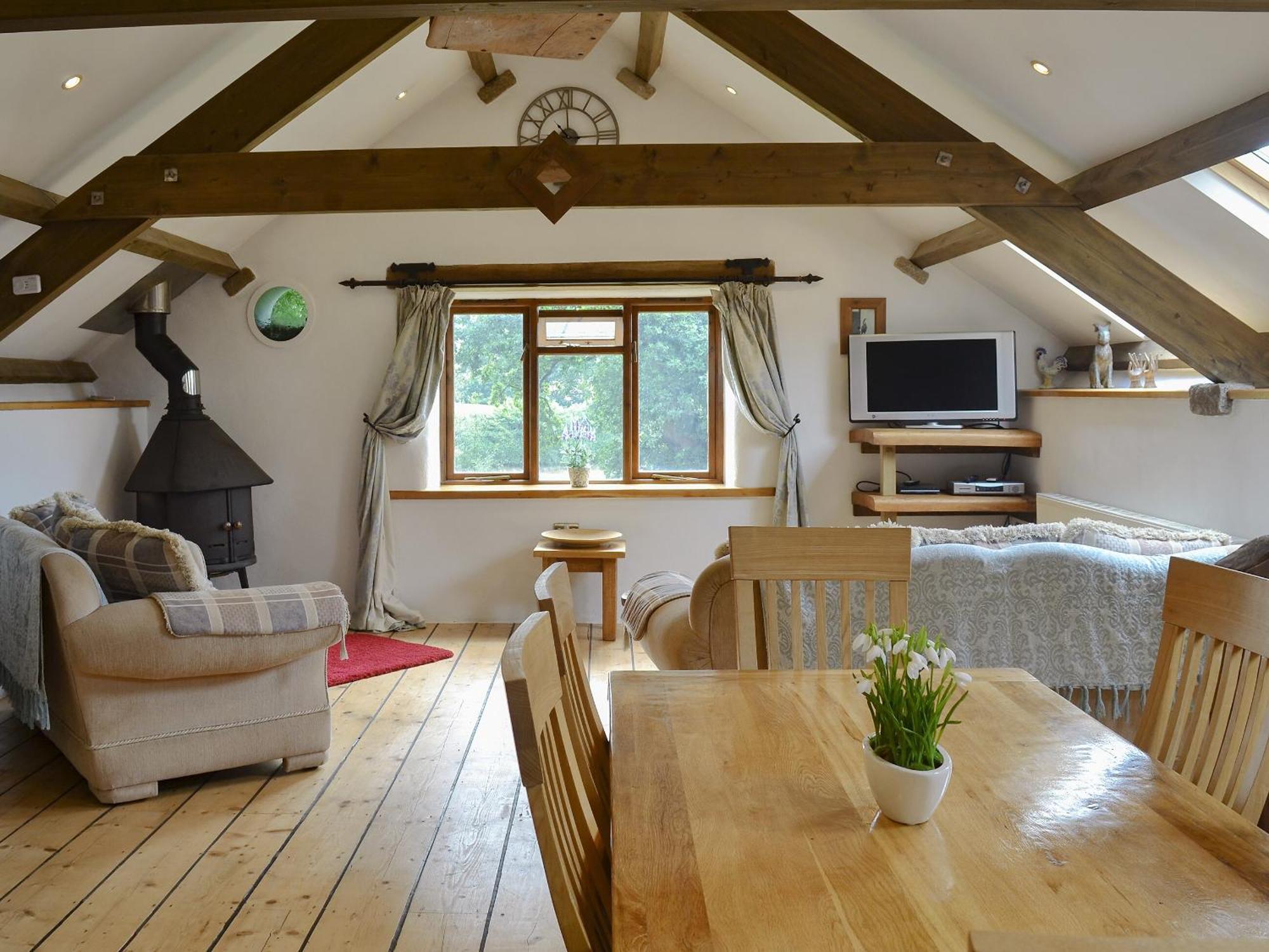 The Garden Barn Villa Айвибридж Екстериор снимка